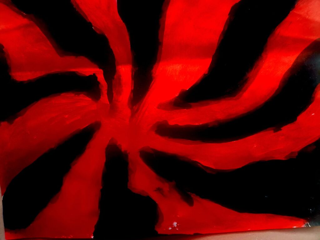 Black/Red Heart Center Spill Spiral